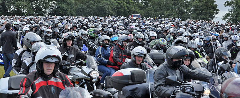 Madone des motards: 20000 motards à Porcaro !