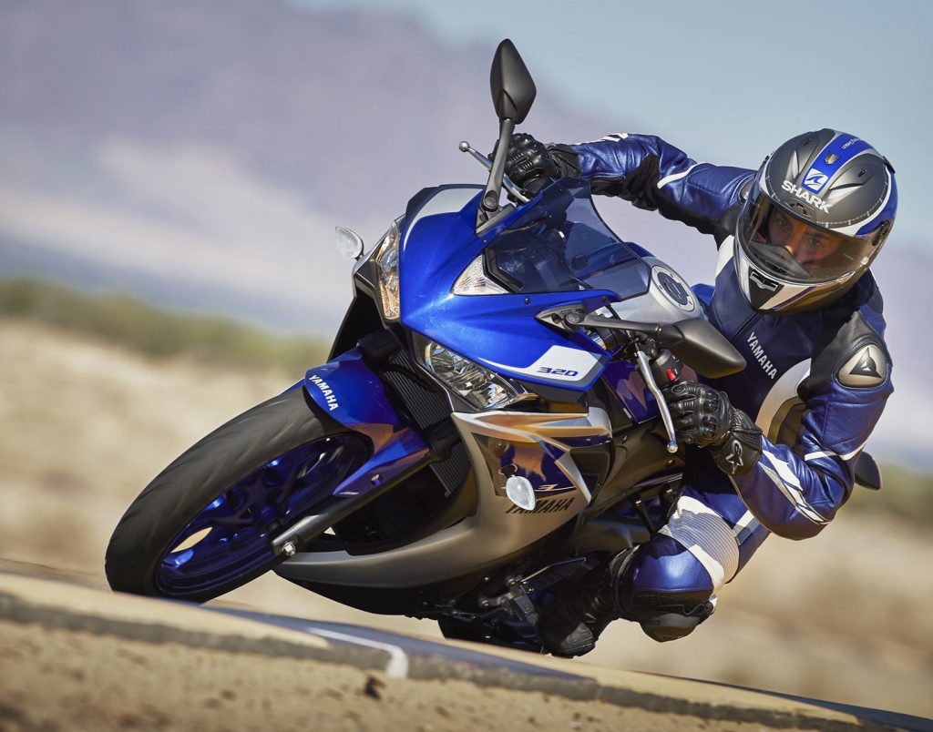 Yamaha YZF R-3, nouveauté sportive 2015