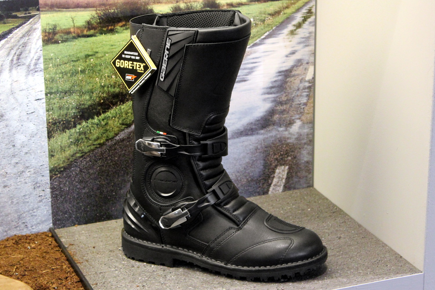 Bottes moto homme GAERNE taille 40 bon état très peu portées