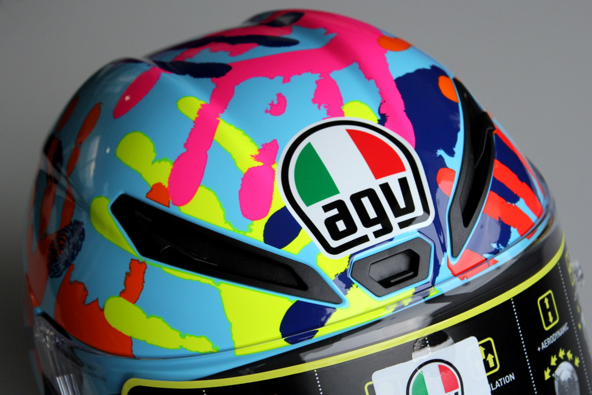 AGV Corsa Misano 2015 Replica Rossi, en photo ici