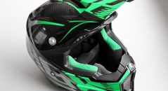 L'AGV AX-8 Carbon Carbotech de notre test