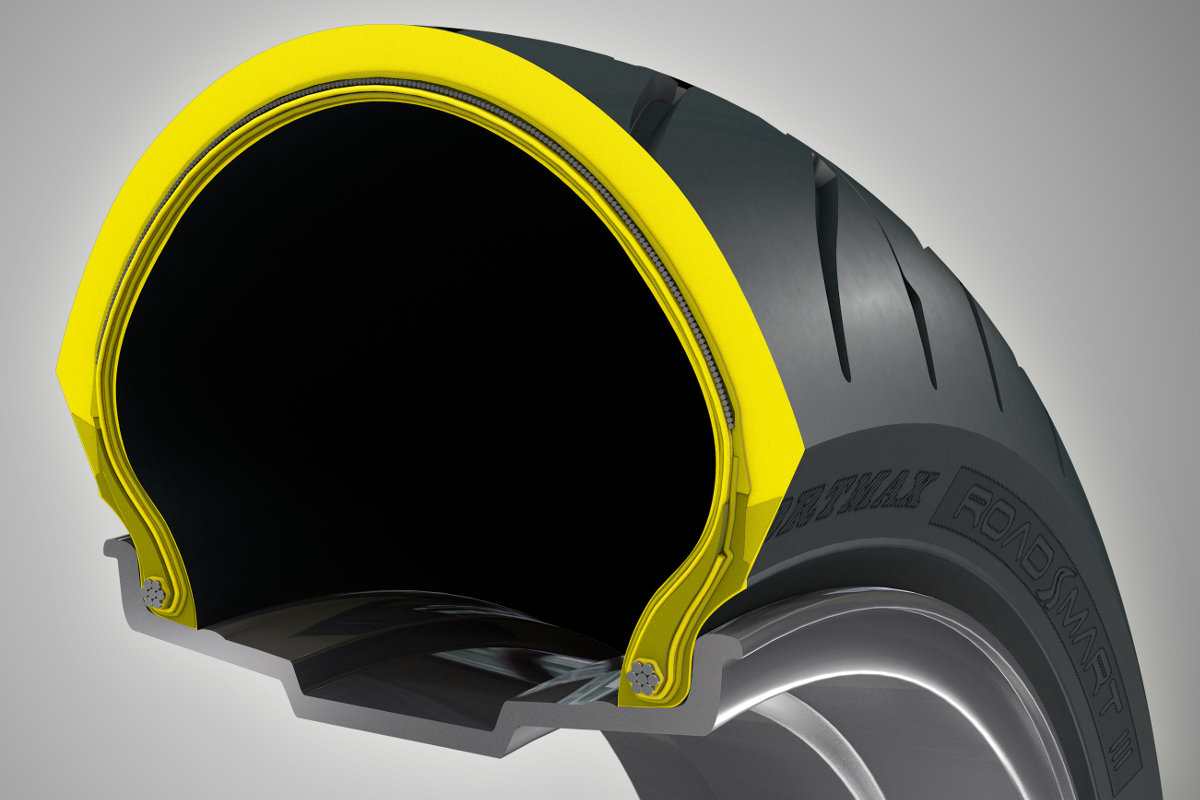 Essais - Essai pneu moto Sport Touring : Dunlop RoadSmart IV