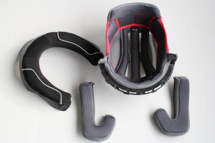 protection intérieur casque moto
