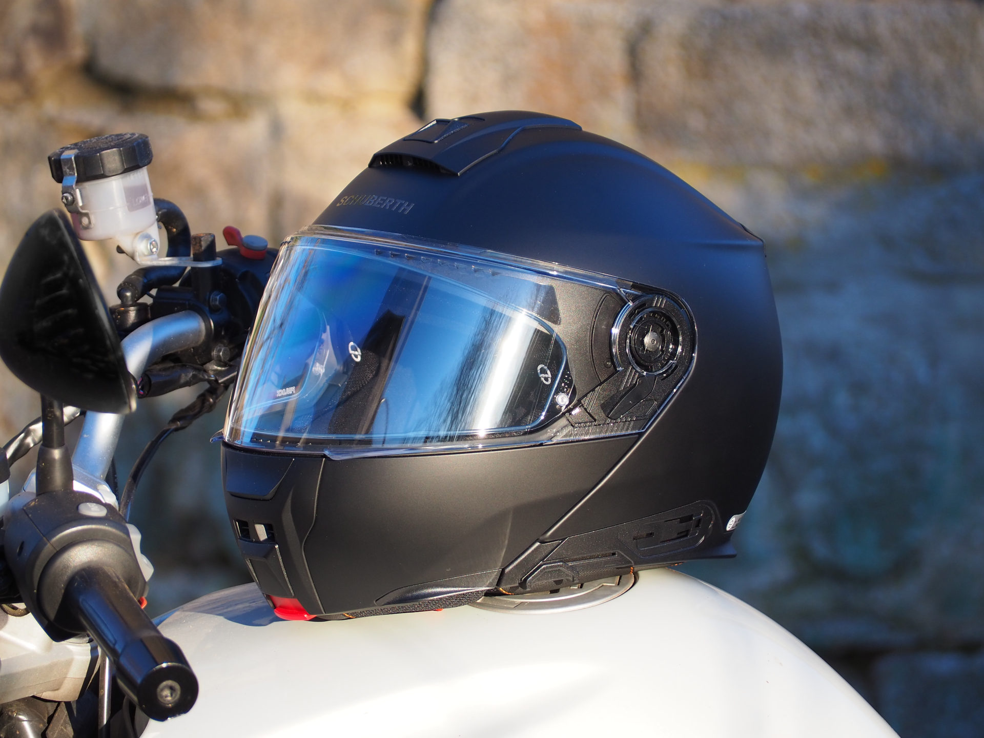 Casque moto avec Pinlock : Pourquoi et comment !