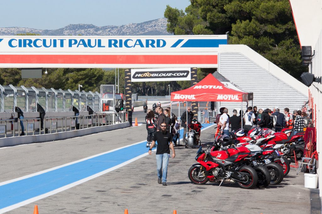 Motoblouz, partenaire de ce week-end au Castellet dédié aux pistards de tous niveaux