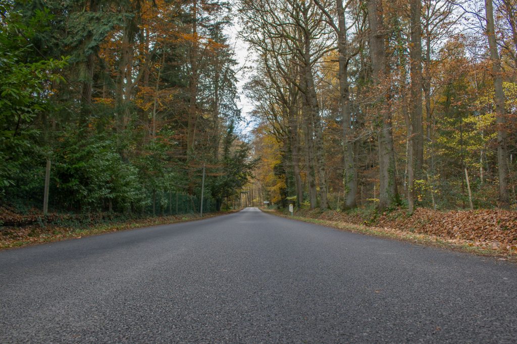 Le rallye amateur se fait sur route ouverte, mais nous ne croisons pas grand monde