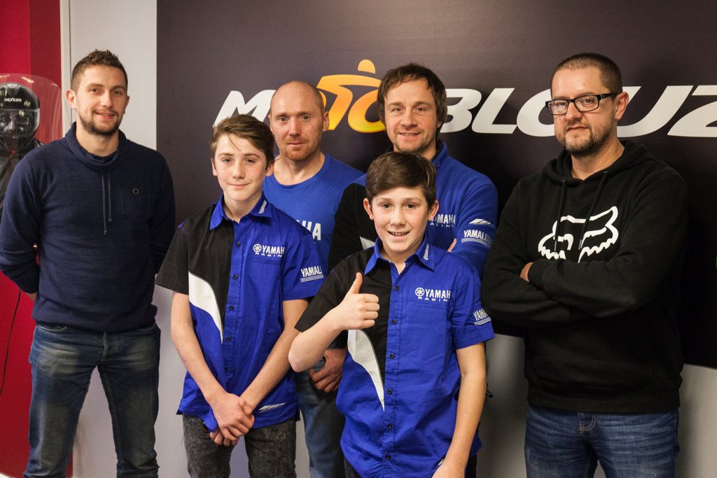 Le Yamaha 2MX Motoblouz Racing Team au grand complet !