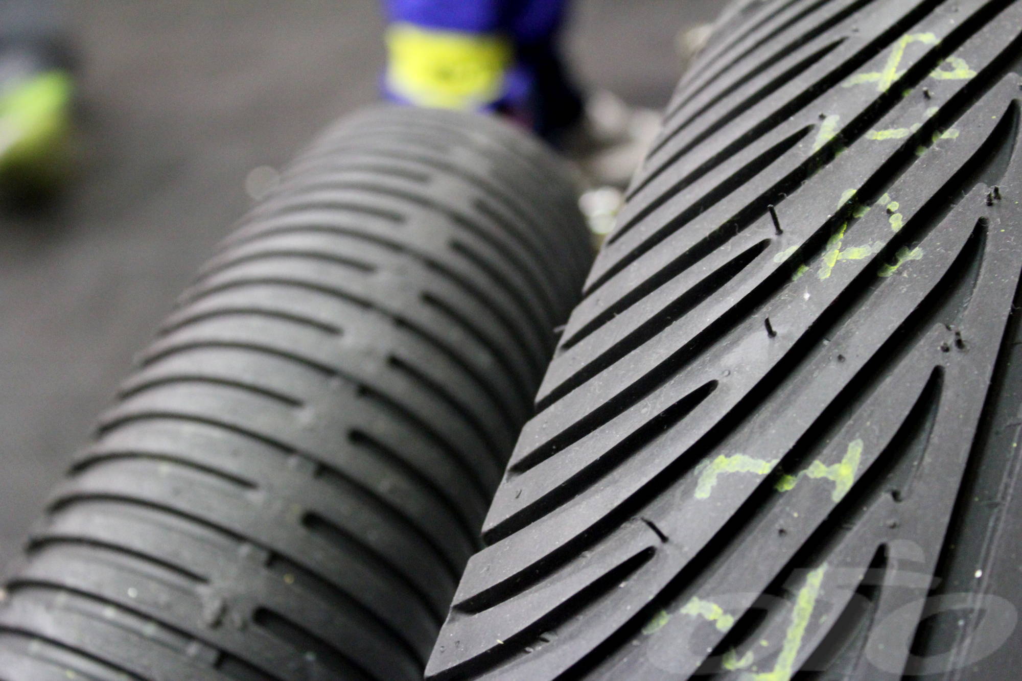 Stockage des pneus piste
