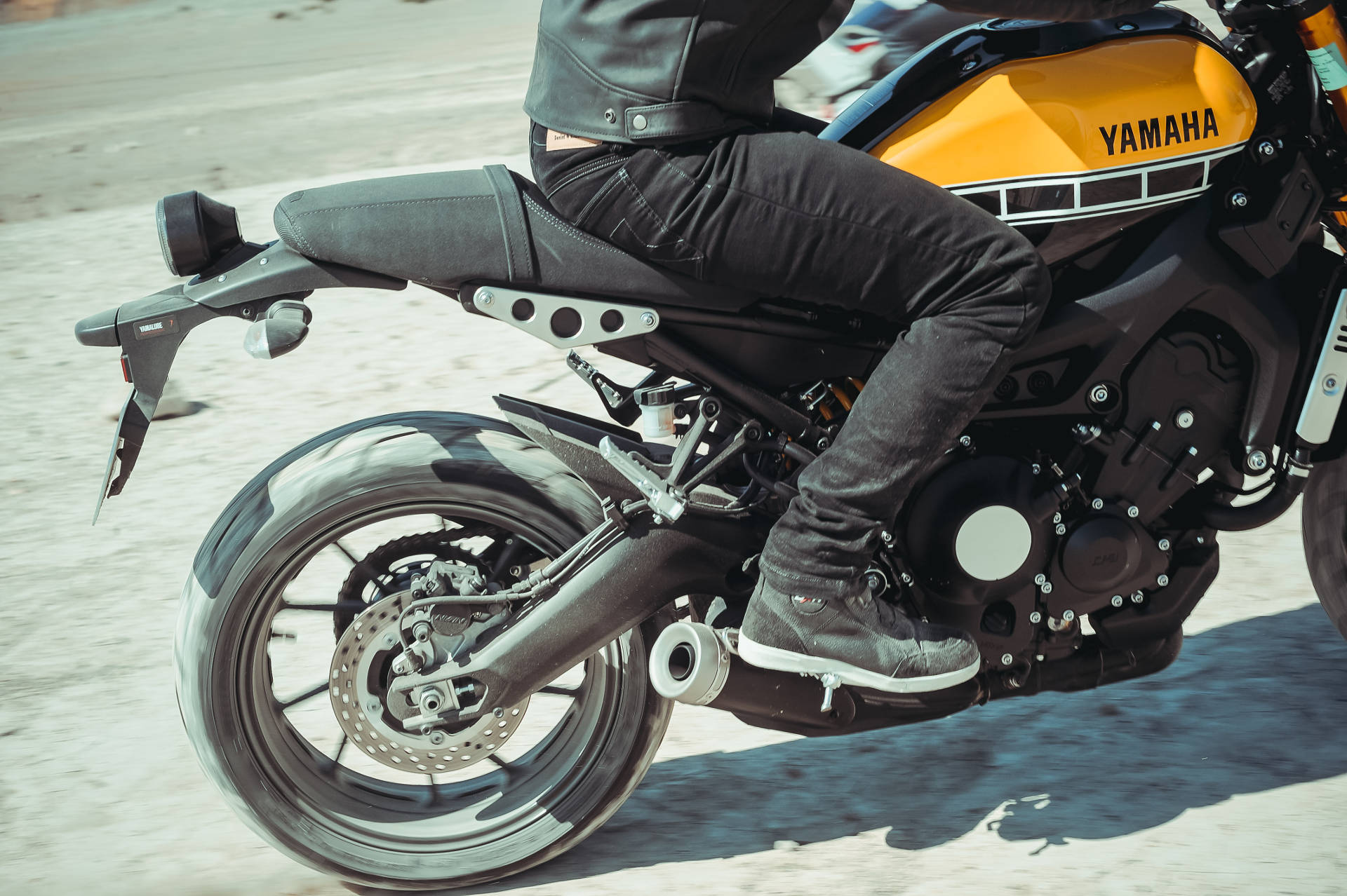 Cómo elegir un pantalón de moto Cómo elegir un pantalón de moto