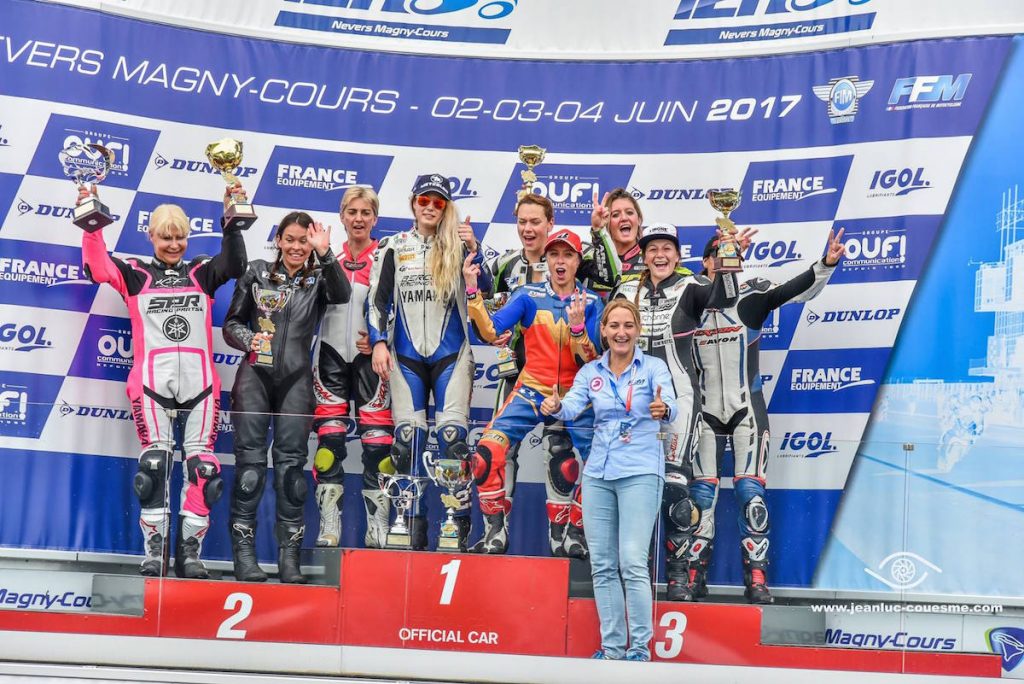 Podium scratch 600 et 1000 de la Women’s Cup 2017 Photo © Jean-Luc Couesme