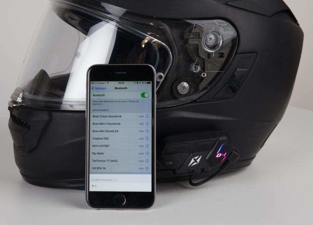 Pour profiter des services d'un kit mains-libres, votre téléphone doit disposer d'une connexion Bluetooth Kit mains-libres Bluetooth