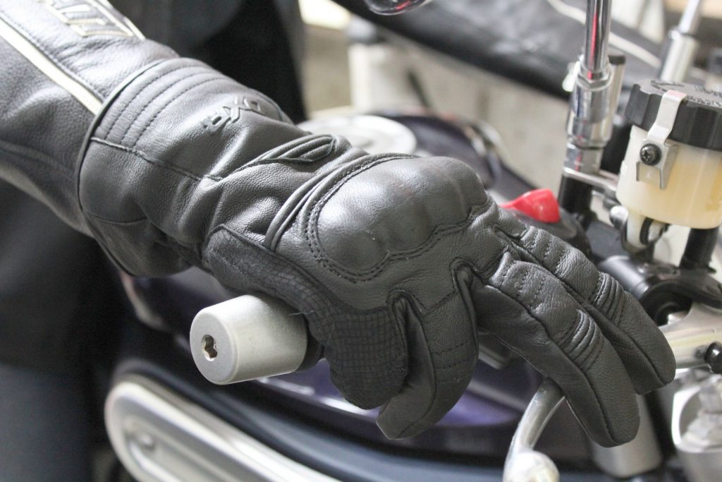 Gants moto été