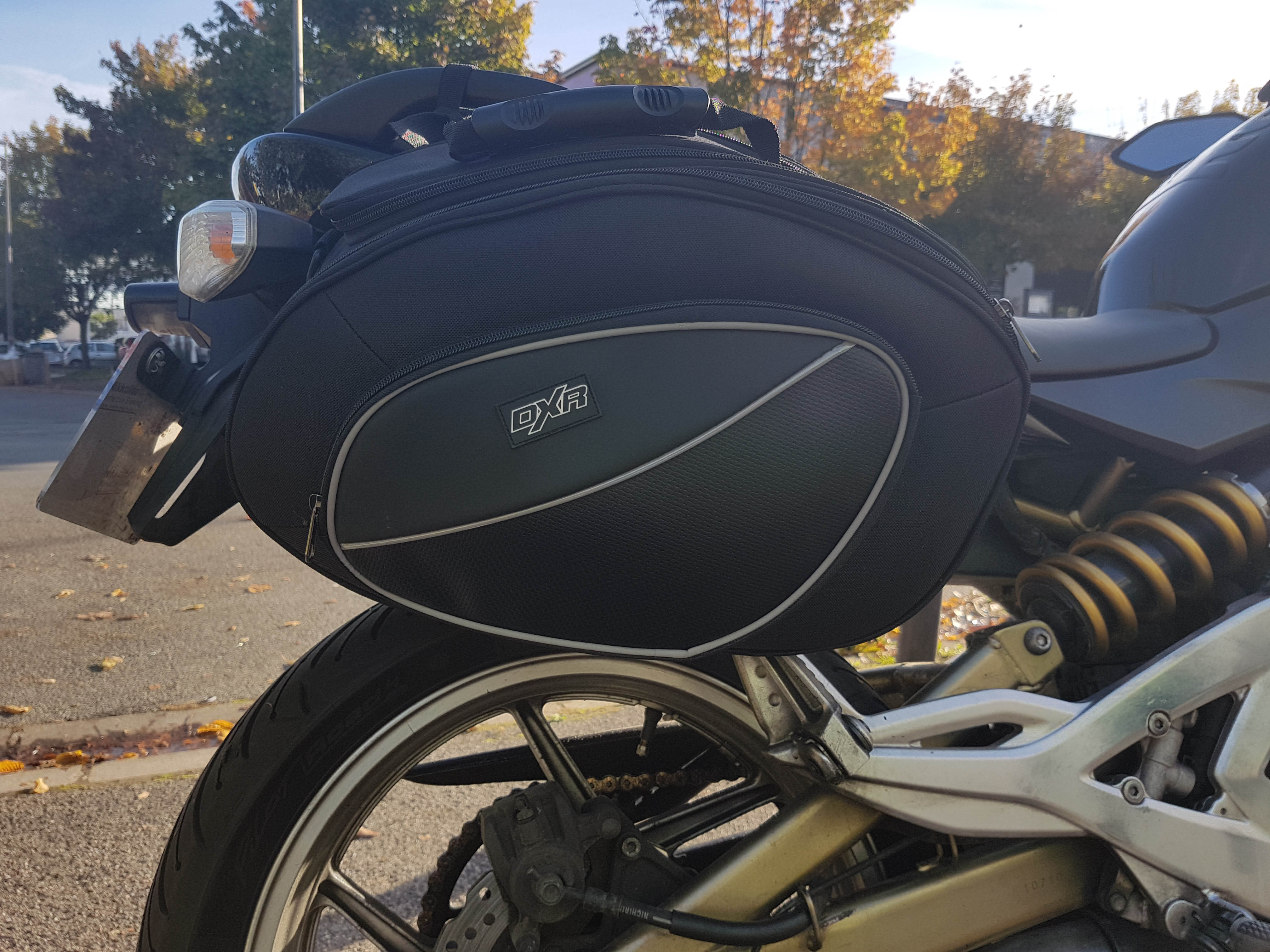 DXR Camel Sport : essai des sacoches cavalières sur Motoblouz