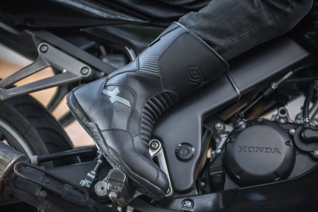 Les DXR Sierra des bottes pour tailler la route quelle que soit la météo