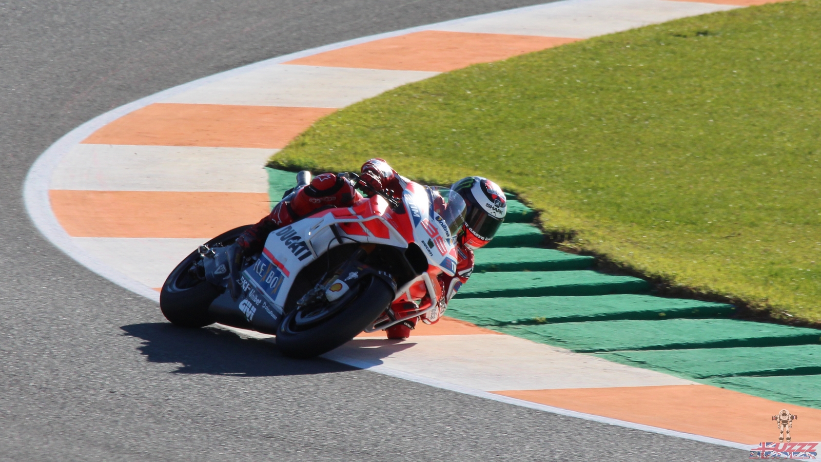 Avec son 1er titre en MotoGP, Jorge Lorenzo à lancé la domination espagnole!