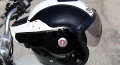 Ouverture casque Roof Desmo