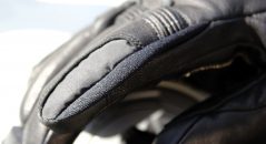 Racjette gants moto