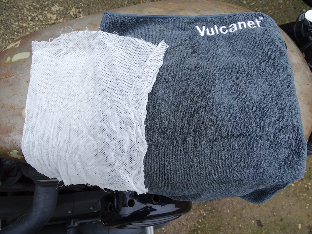 Une lingette et le chiffon microfibre