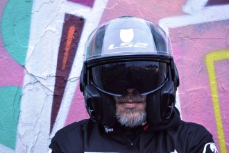 Casque HJC FG Jet, l'essai en images sur Motoblouz