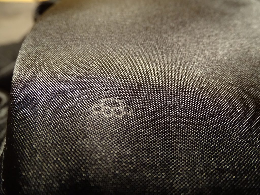 Un détail frappant sur le blouson Icon 1000 Squalborn