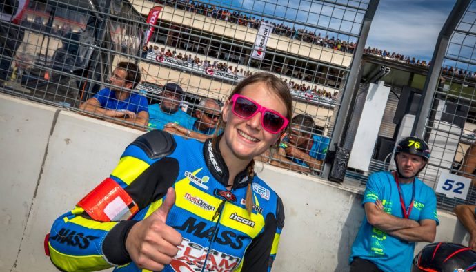 Margaux Wanham, nouvelle Pilote Motoblouz !