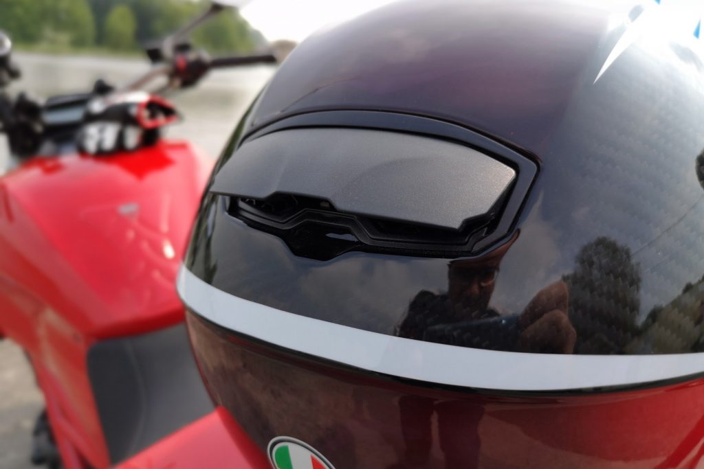 Casque AGV SportModular – spoiler arrière et extraction d’air