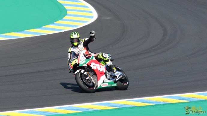 Après une nuit à l'hôpital, Cal Crutchlow a été ovationné au Mans!