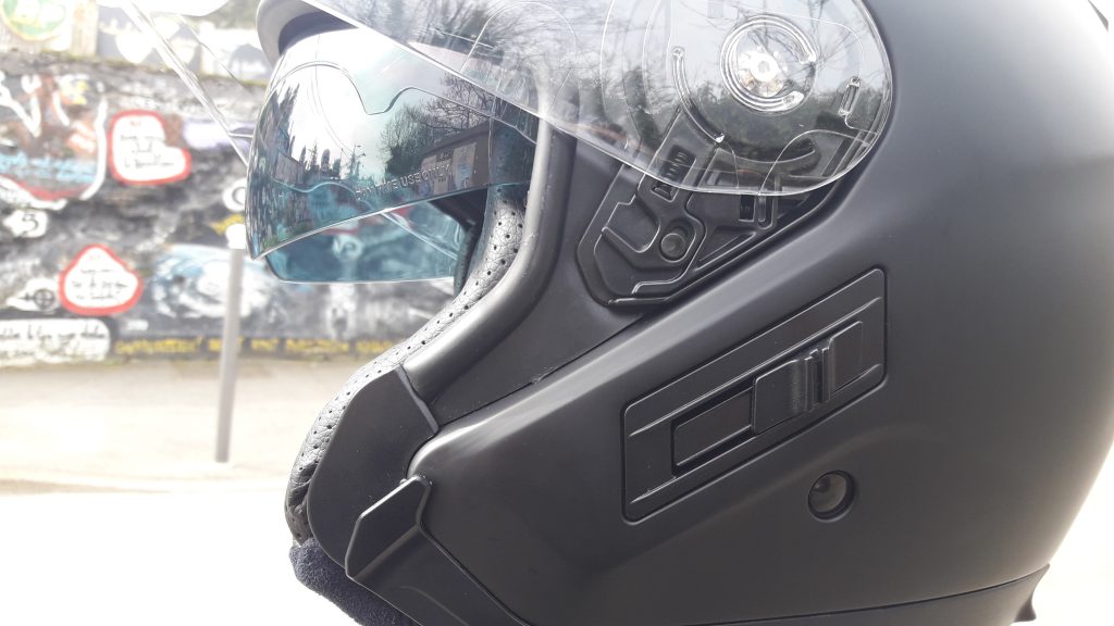 Casque Jet Dexter Soddy : close up commande solaire