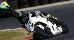 Pirelli atteint le podium avec les pneus Pirelli Supercorsa V2