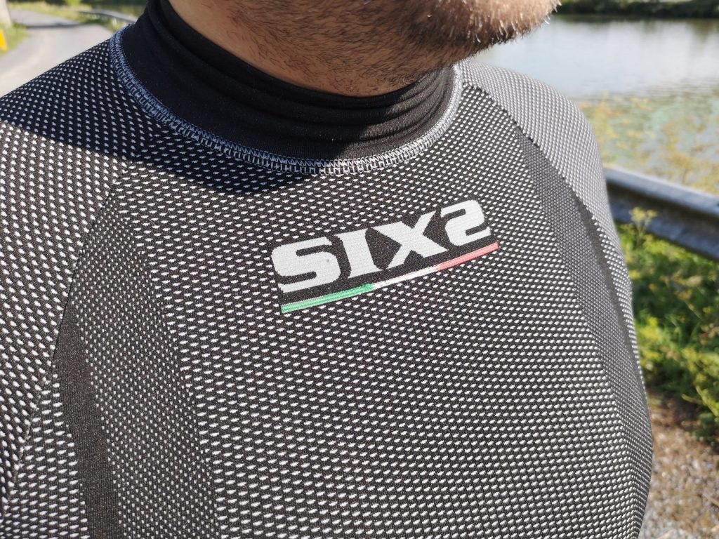 Le textile du tee-shirt technique Six2 TS3 fait des merveilles en pleine canicule !