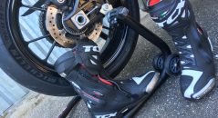 Bottes TCX RT RACE PRO AIR sur le paddock