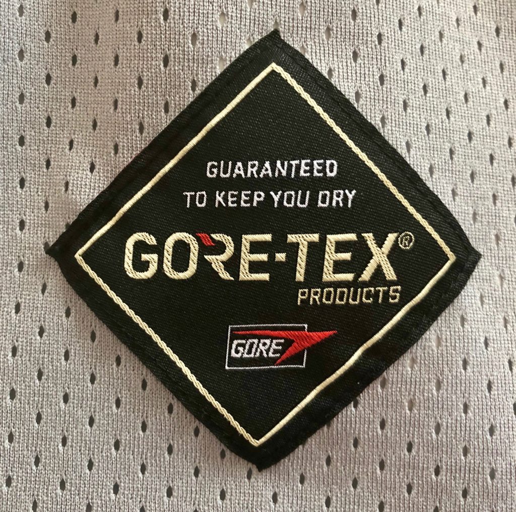 L’ensemble Bering Michigan est équipée d’une doublure étanche Gore-Tex