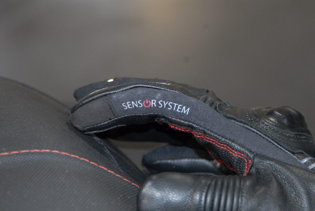 Sensor System sur les gants Bering Arkade