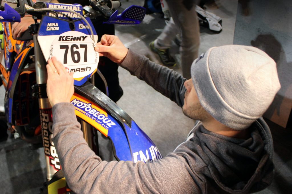 Mika portera le numéro 767, surveillez-le !