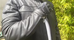 Détails du blouson en cuir DXR DEAN