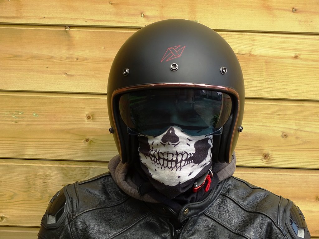 Casque jet les avantages et les inconvenients EnjoyTheRide