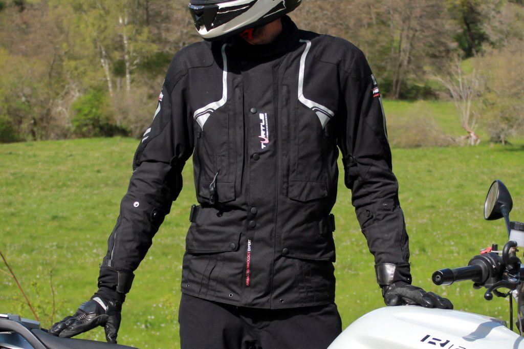 veste_airbag_helite_touring_2