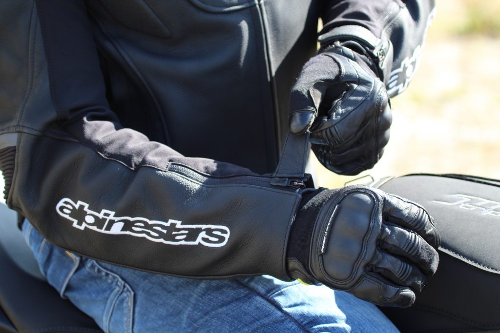 ALPINESTARS JAWS DÉTAIL MANCHE