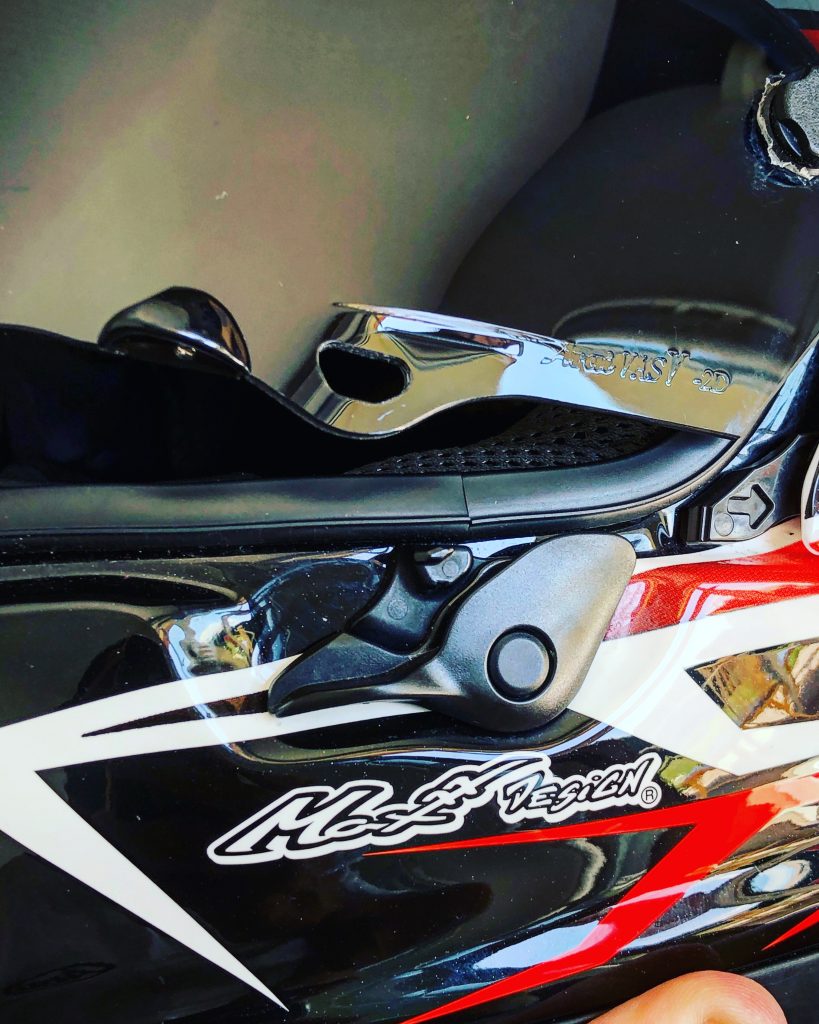 Focus sur le casque Arai RX7-V testé par Mika Giron