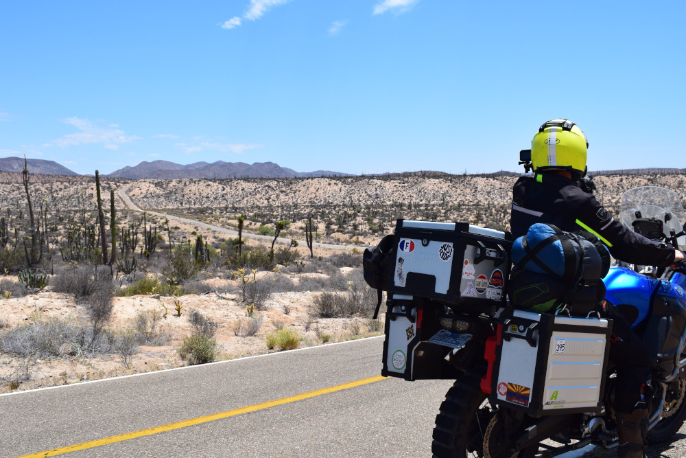 La basse californie en moto 