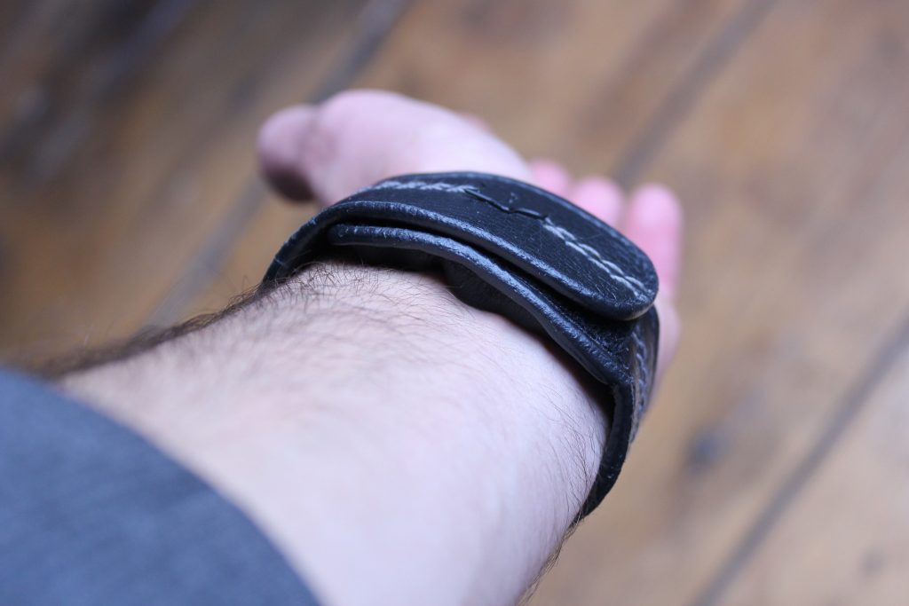 woolf_id_bracelet_epaisseur