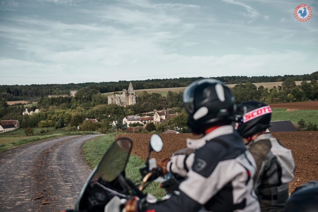 Découvrir la France en moto autrement.