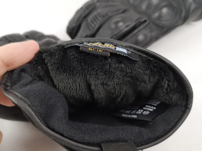 doublure intérieure des gants chauffants Esquad Kolka