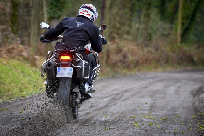 casco off-road O'Neal 2 Series