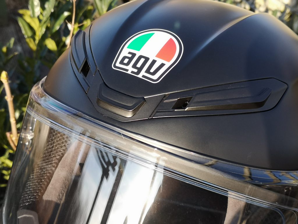 AGV K6 – aérations frontales