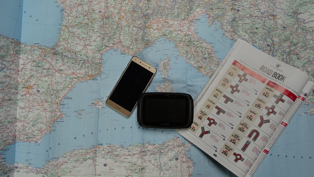 Roadbook, carte, GPS, application smartphone, à vous de choisir votre mode de navigation