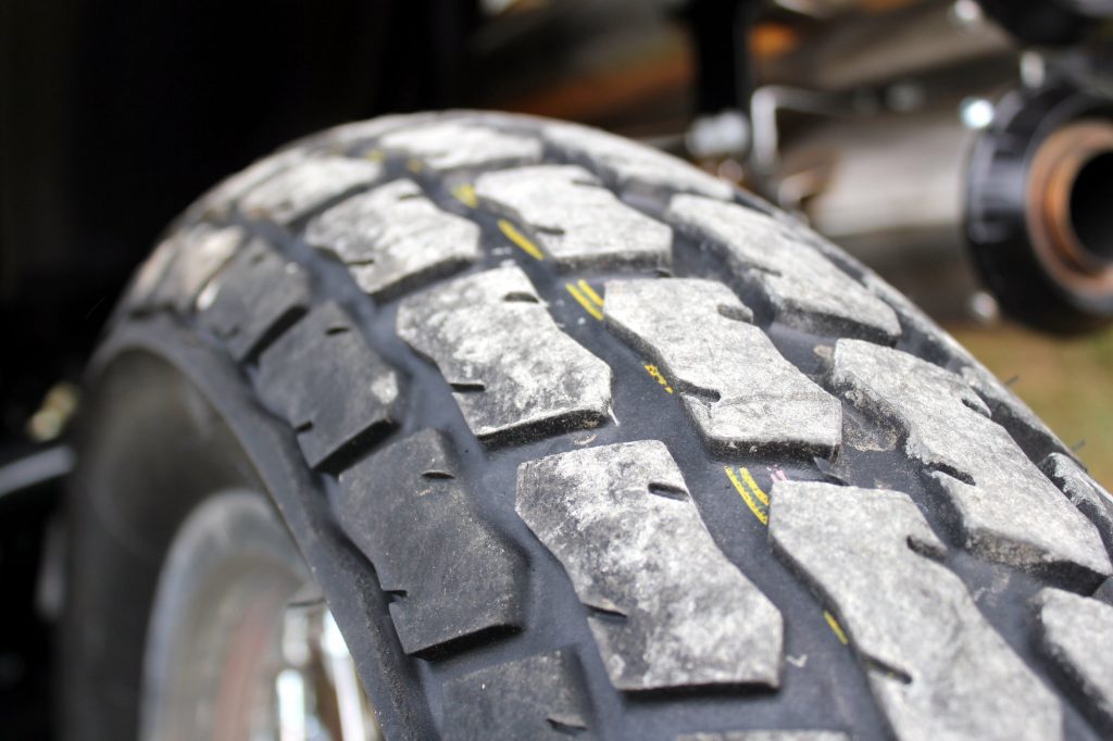 pneu_flat_track_monte
