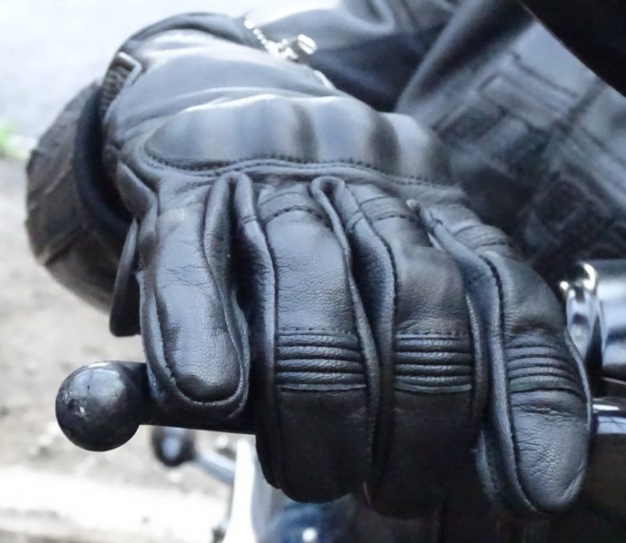 feeling sur les commandes correct avec ces gants DXR