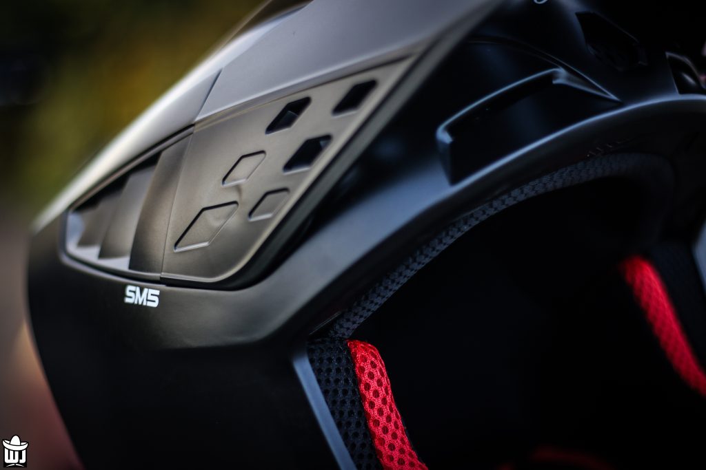 Detalles del casco Alpinestars Supertech SM-5