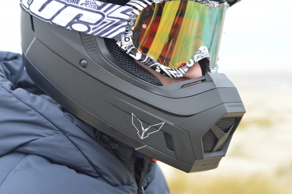 casco off-road ProV Eagle con gafas 